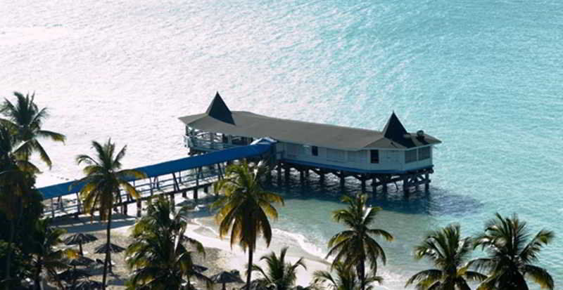Starfish Halcyon Cove Hotel Dickenson Bay Buitenkant foto