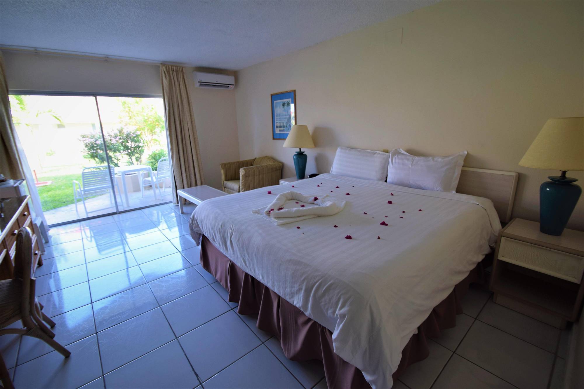 Starfish Halcyon Cove Hotel Dickenson Bay Buitenkant foto