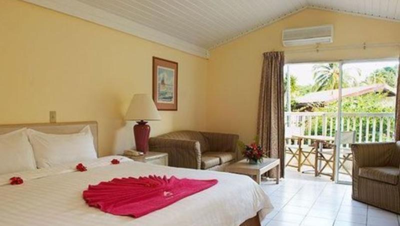 Starfish Halcyon Cove Hotel Dickenson Bay Buitenkant foto